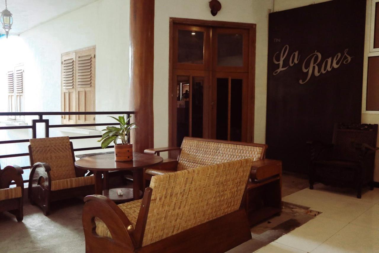 Helios Hotel Malang Exterior photo