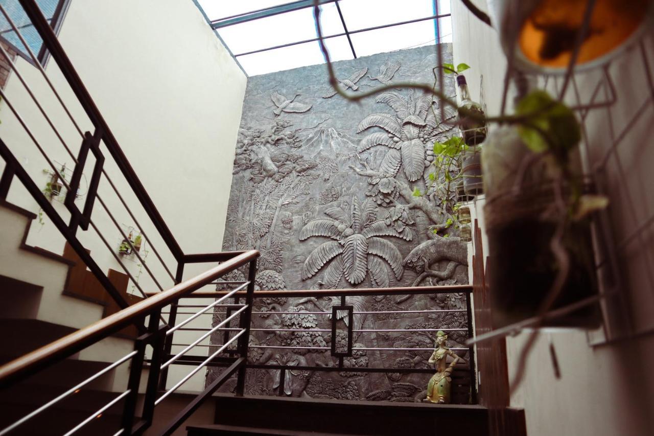 Helios Hotel Malang Exterior photo