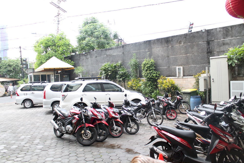 Helios Hotel Malang Exterior photo